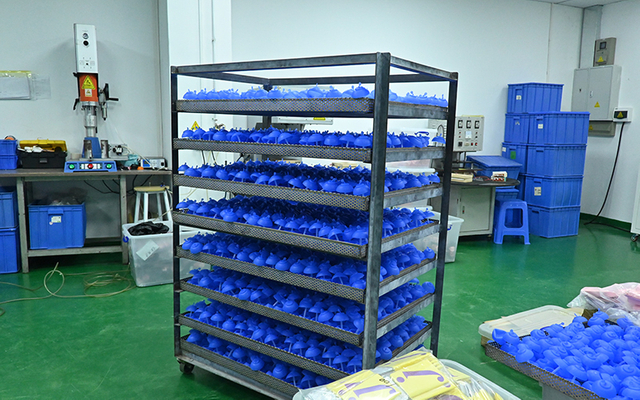 Mitour Silicone's Production Workshop