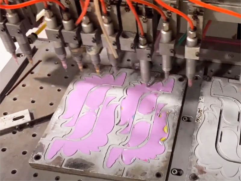 Silicone-Dripping-Dispensing-Molding5.jpg
