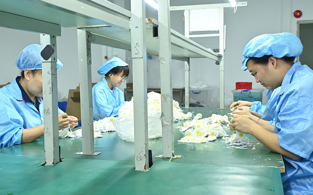 Mitour Silicone's Production Workshop