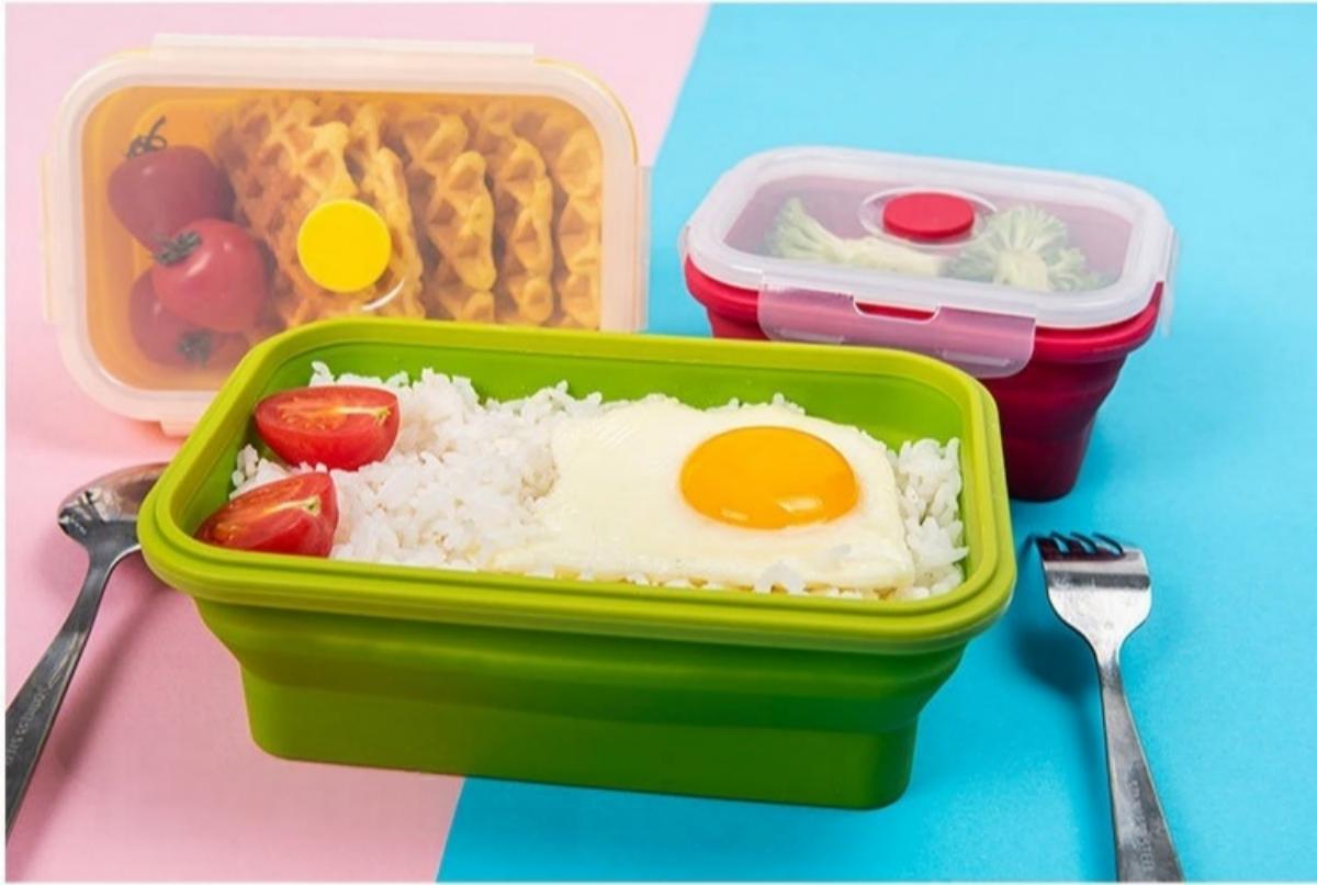 Collapsible silicone lunch box set in multiple sizes and colors