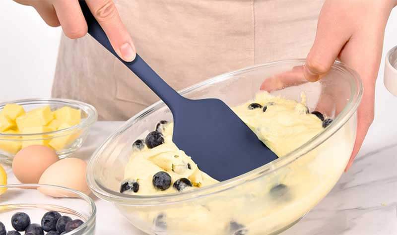 How-to-Remove-Odor-from-Silicone-Spatula.jpg