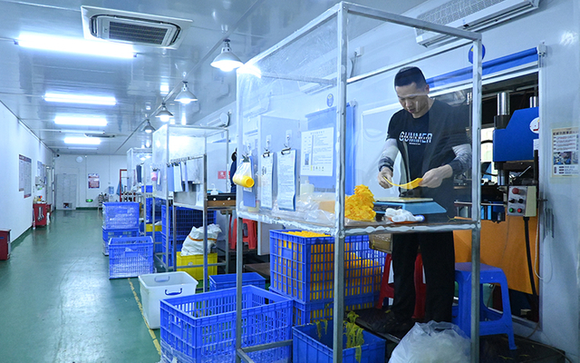 Mitour Silicone's Production Workshop