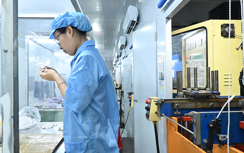 Silicone OEM Manufacturing — Your Brand, Our Factory