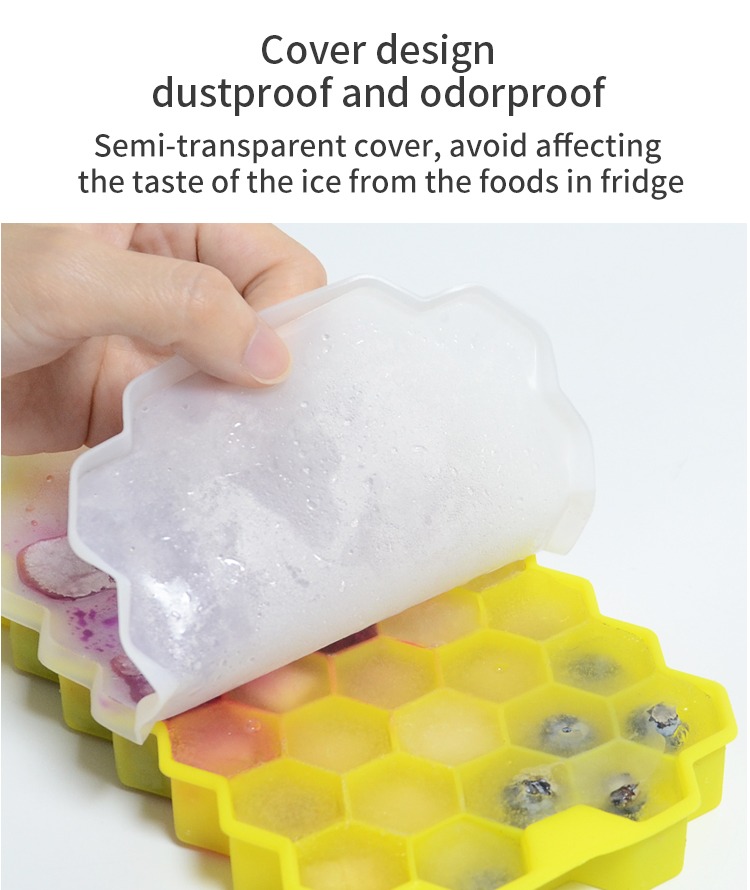 37-Cube Honeycomb Silicone Ice Tray (8).jpg
