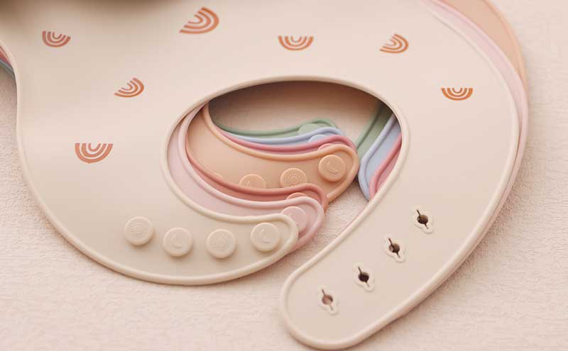 Silicone-Baby-Bib-Features.jpg