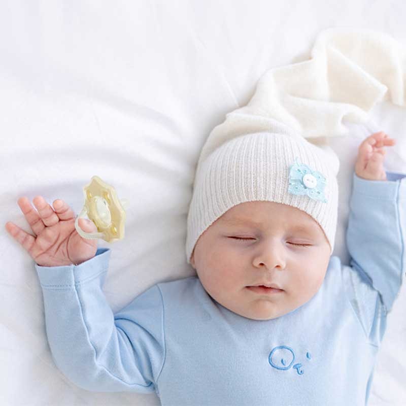 How To Choose The Right Pacifier Size for Each Age