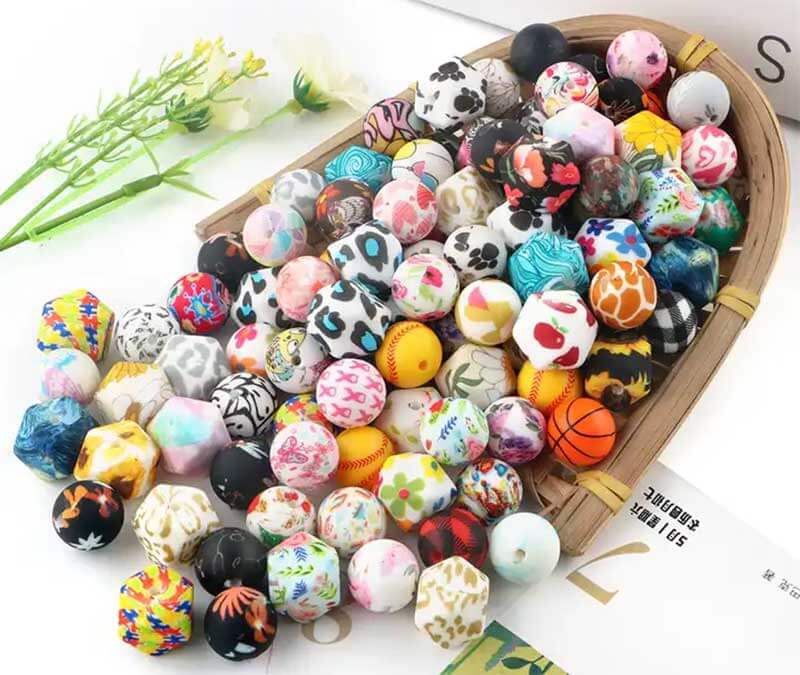 Why-Choose-Silicone-Beads-for-Teething-Necklaces.jpg