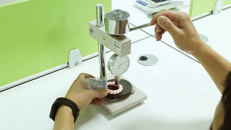 Hardness-Tester-1.jpg